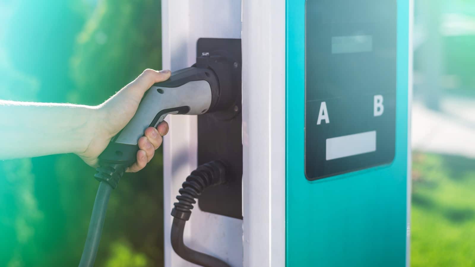 Charging Infrastructure & Incentives